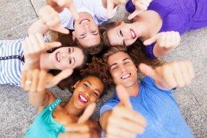 La Junior Association ''recrute'' La Junior Association ''recrute''